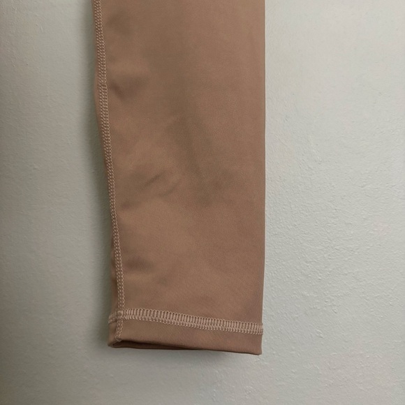 MiniBeast Curve X Leggings in Nude Size Medium Booty-Scrunch Squat-Proof - Picture 5 of 11